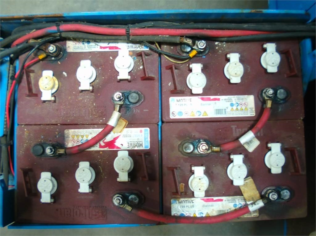 Genie GS2646 - Máy nâng người hình kéo: hình 5 Genie GS2646 - Máy nâng người hình kéo: hình 5