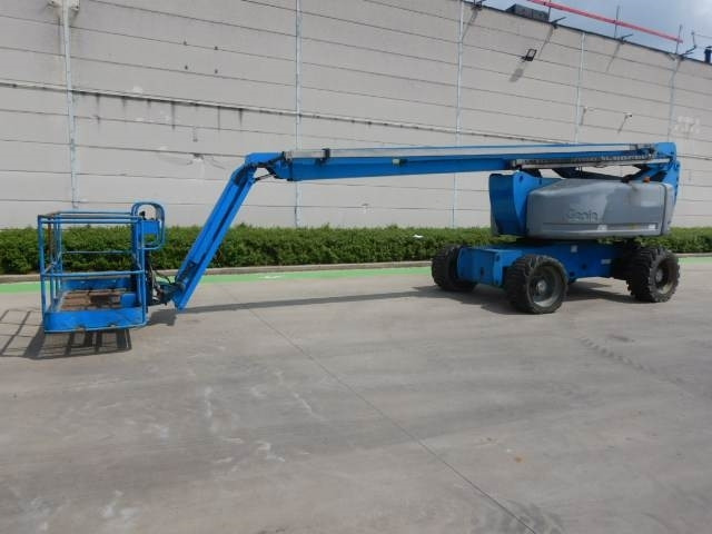 Genie Z80-60RT - Xe nâng người nhiều khớp nối: hình 3 Genie Z80-60RT - Xe nâng người nhiều khớp nối: hình 3