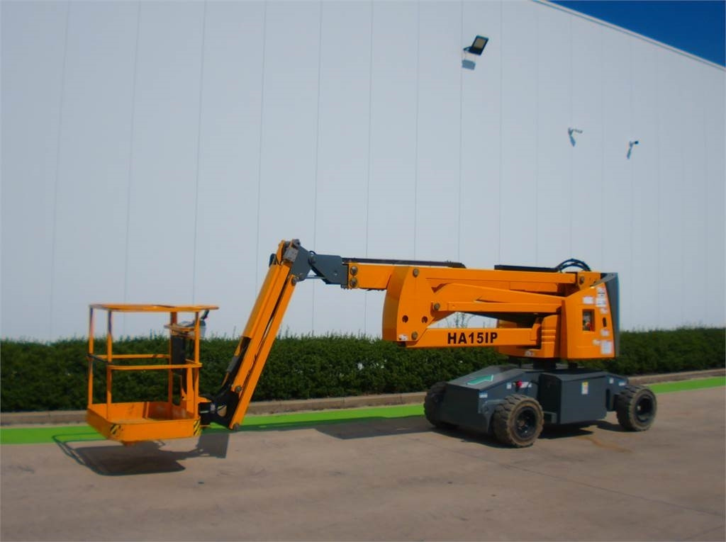 Haulotte HA15IP - Xe nâng người nhiều khớp nối: hình 2 Haulotte HA15IP - Xe nâng người nhiều khớp nối: hình 2