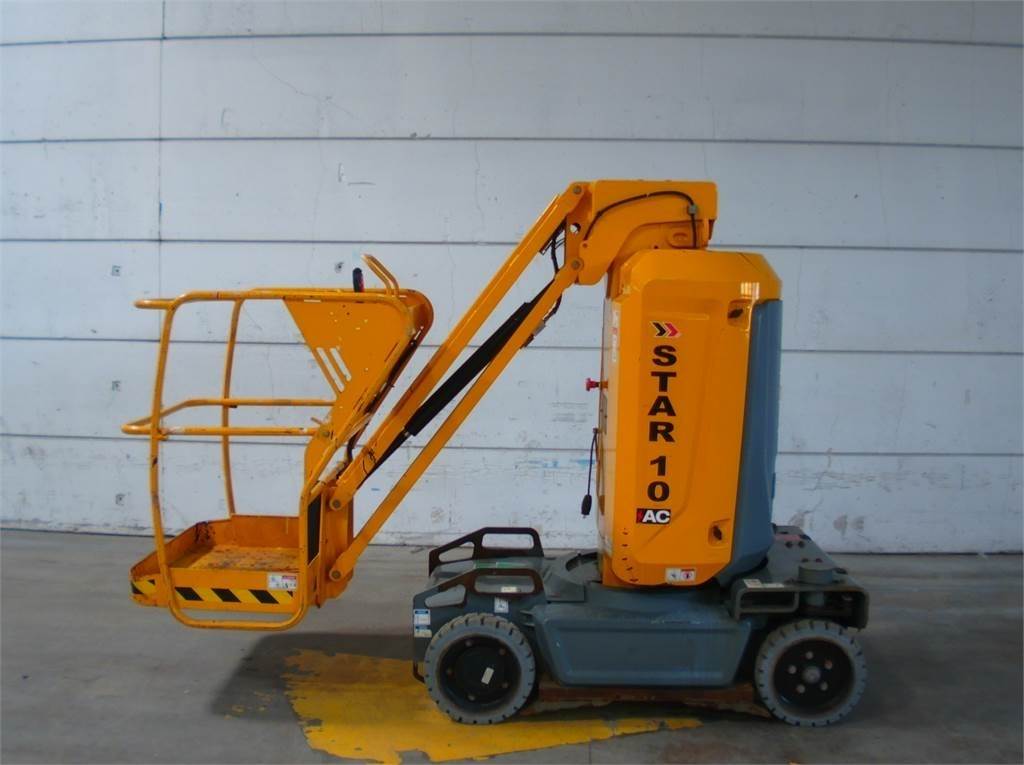 Haulotte STAR 10 - Máy nâng người thẳng đứng: hình 1 Haulotte STAR 10 - Máy nâng người thẳng đứng: hình 1