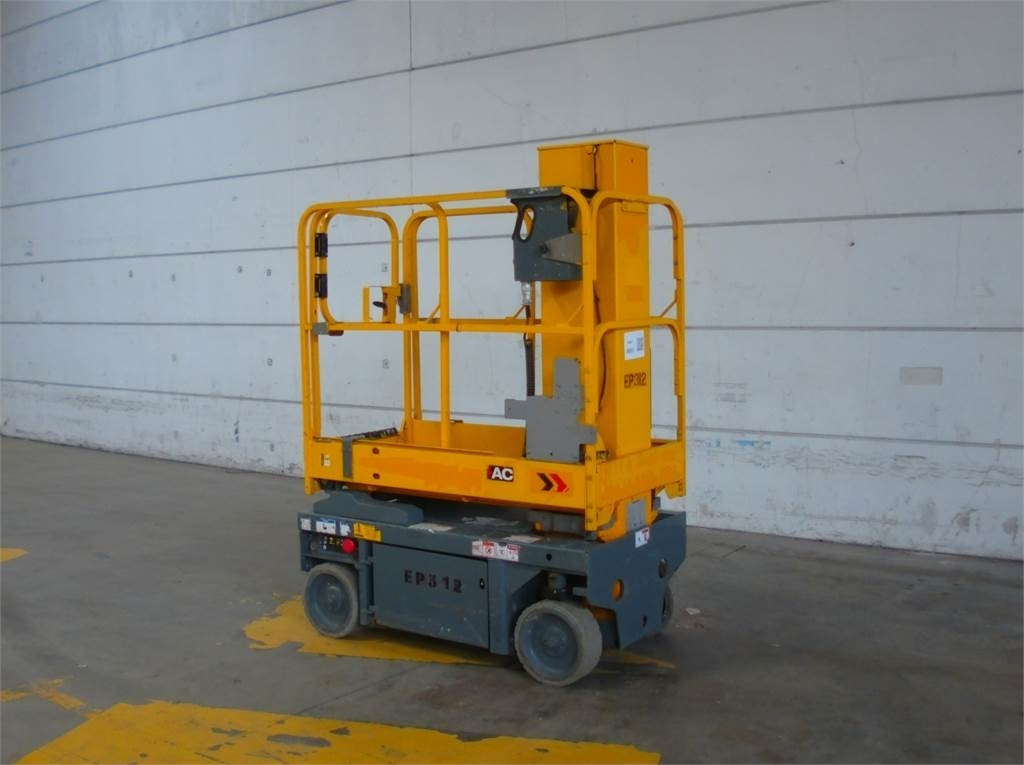 Haulotte STAR8S - Máy nâng người thẳng đứng: hình 3 Haulotte STAR8S - Máy nâng người thẳng đứng: hình 3