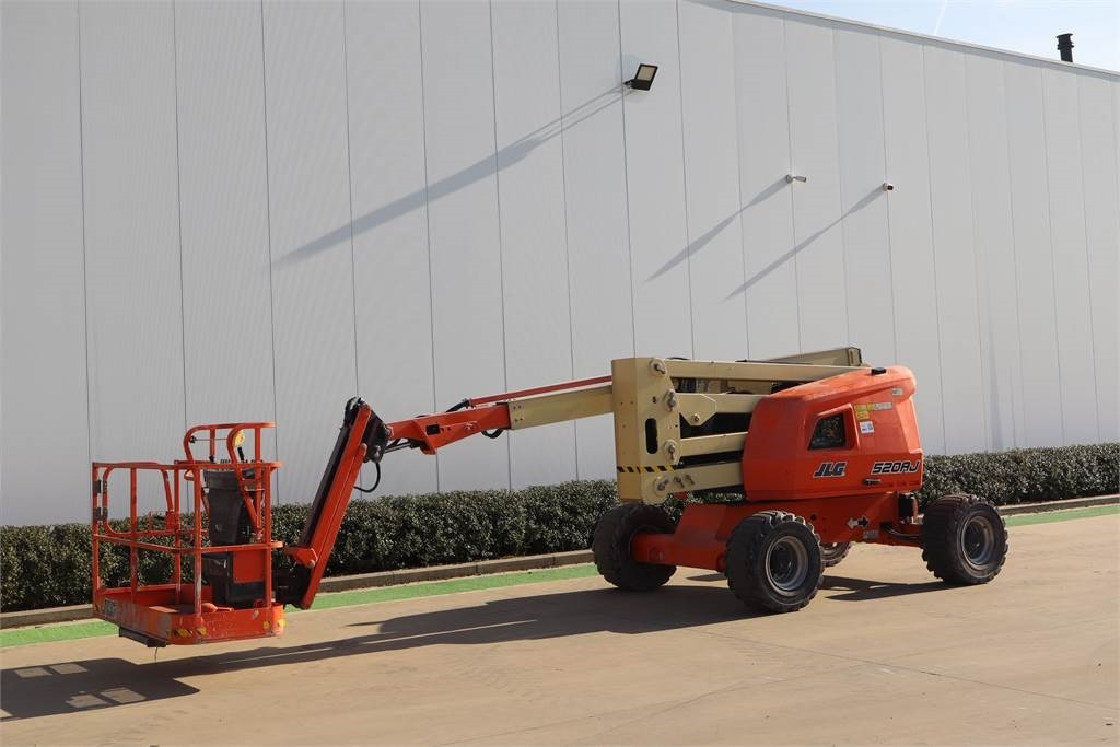 JLG 520AJ - Xe nâng người nhiều khớp nối: hình 2 JLG 520AJ - Xe nâng người nhiều khớp nối: hình 2