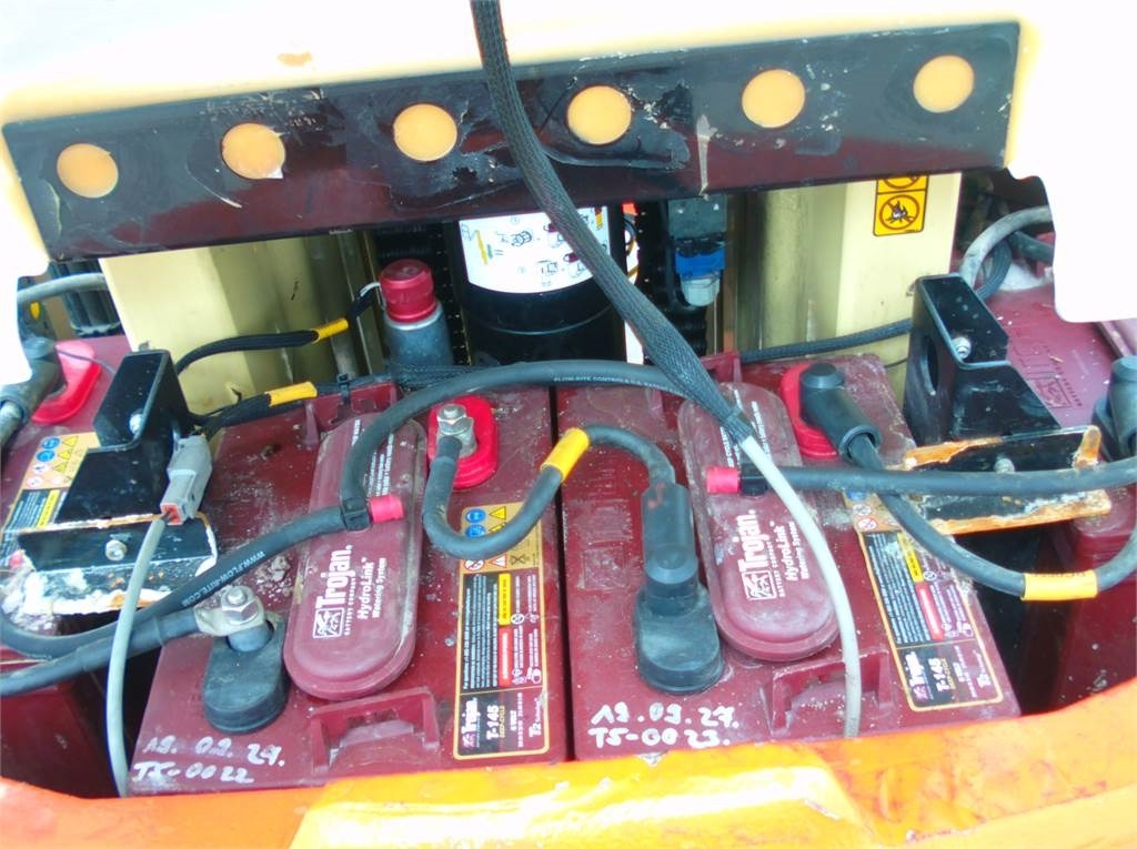 JLG Toucan 12E+ - Máy nâng người thẳng đứng: hình 5 JLG Toucan 12E+ - Máy nâng người thẳng đứng: hình 5