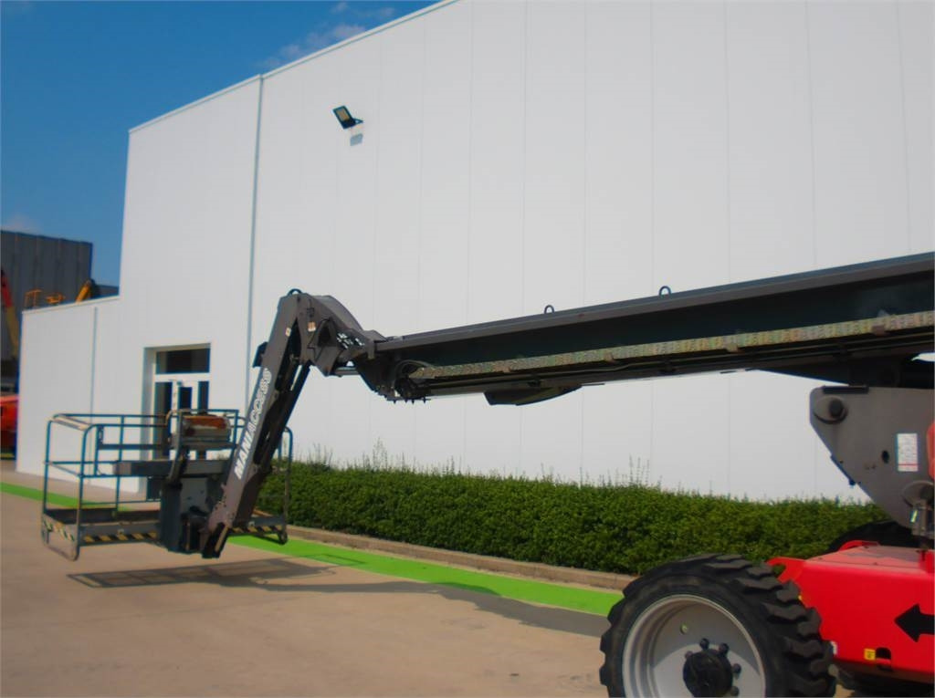 Xe nâng người hình viễn vọng kính Manitou 280TJ: hình 8