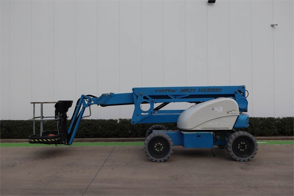 Niftylift HR21D - Xe nâng người nhiều khớp nối: hình 1 Niftylift HR21D - Xe nâng người nhiều khớp nối: hình 1