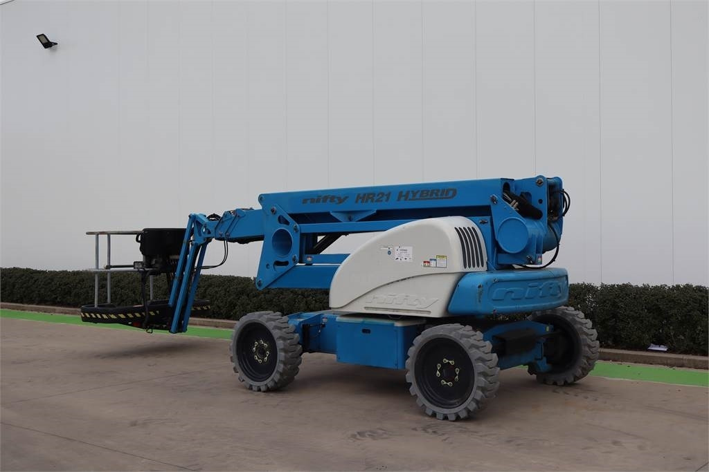 Niftylift HR21D - Xe nâng người nhiều khớp nối: hình 3 Niftylift HR21D - Xe nâng người nhiều khớp nối: hình 3