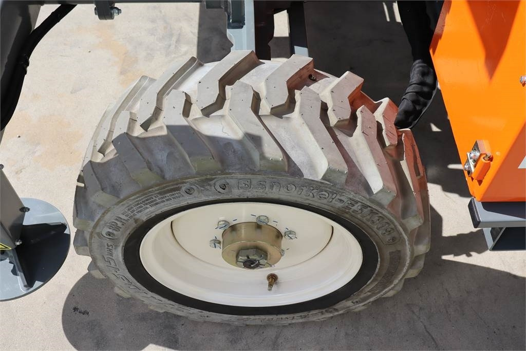 Máy nâng người hình kéo Snorkel S3970RTE: hình 14