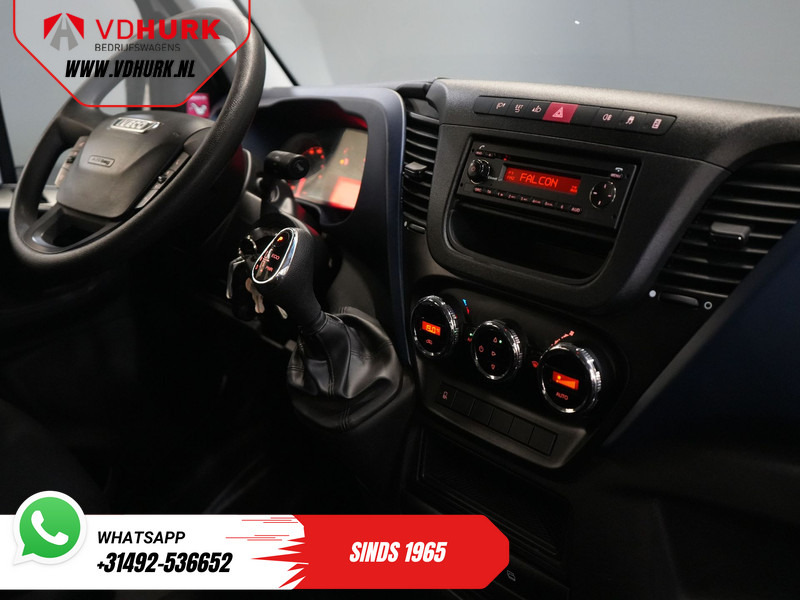Iveco Daily 35C14D 2.3 140 pk Aut. ZF DC Dubbel Cabine 6Pers./ Kipper/ Pick Up/ Open Laadbak/ Kieper/ 3.5t Trekverm./ Dubbel Lucht/ Gev.Stoe - Xe ben nhỏ, Xe tải van: hình 3 Iveco Daily 35C14D 2.3 140 pk Aut. ZF DC Dubbel Cabine 6Pers./ Kipper/ Pick Up/ Open Laadbak/ Kieper/ 3.5t Trekverm./ Dubbel Lucht/ Gev.Stoe - Xe ben nhỏ, Xe tải van: hình 3