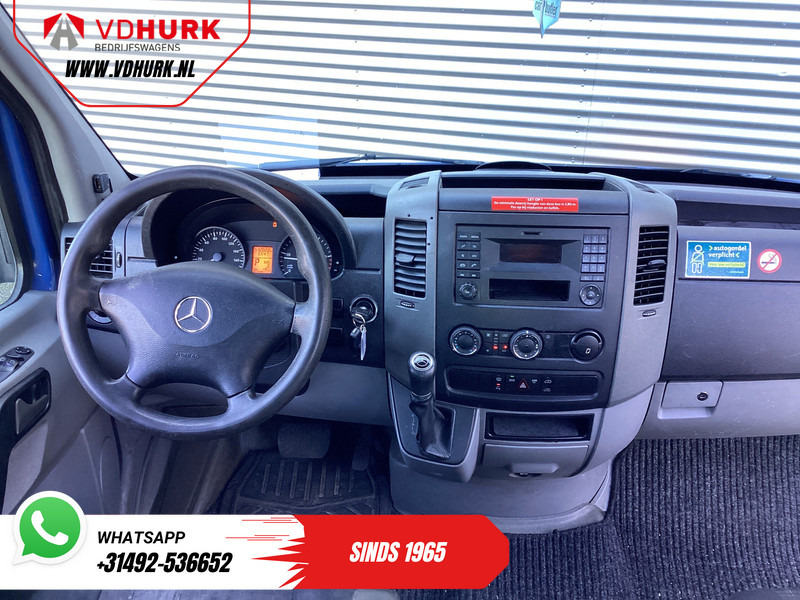 Mercedes-Benz Sprinter 213 2.2 CDI Aut. L2H2 €11.979,- Incl. BTW BPM VRIJ! EXPORT ONLY Rijdt Goed/ Combi/ 9 Persoons/ Kombi/ 9P/ Airco - Xe bus mini, Xe van chở khách: hình 3 Mercedes-Benz Sprinter 213 2.2 CDI Aut. L2H2 €11.979,- Incl. BTW BPM VRIJ! EXPORT ONLY Rijdt Goed/ Combi/ 9 Persoons/ Kombi/ 9P/ Airco - Xe bus mini, Xe van chở khách: hình 3