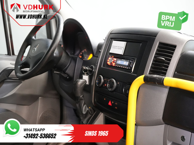 Mercedes-Benz Sprinter 313 2.2 CDI Aut. L2H2 € 10.648 Incl. BTW BPM VRIJ! EXPORT Combi/ 9 Persoons/ Kombi/ 9P/ Airco/ Rolstoellift - Xe bus mini, Xe van chở khách: hình 3 Mercedes-Benz Sprinter 313 2.2 CDI Aut. L2H2 € 10.648 Incl. BTW BPM VRIJ! EXPORT Combi/ 9 Persoons/ Kombi/ 9P/ Airco/ Rolstoellift - Xe bus mini, Xe van chở khách: hình 3