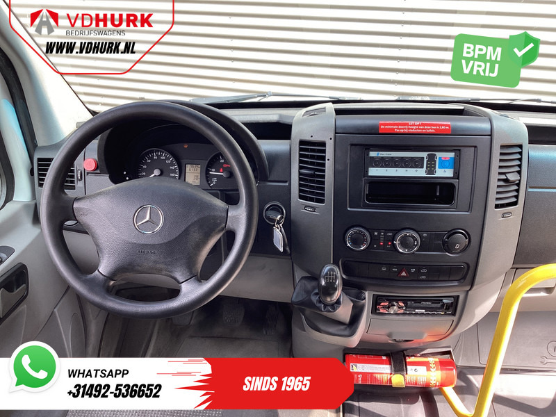Mercedes-Benz Sprinter 313 2.2 CDI L3H2 €10.527 Incl. BTW BPM VRIJ! EXPORT ONLY Combi/ 9 Persoons/ Kombi/ 9P/ Airco/ Rolstoellift - Xe bus mini, Xe van chở khách: hình 3 Mercedes-Benz Sprinter 313 2.2 CDI L3H2 €10.527 Incl. BTW BPM VRIJ! EXPORT ONLY Combi/ 9 Persoons/ Kombi/ 9P/ Airco/ Rolstoellift - Xe bus mini, Xe van chở khách: hình 3