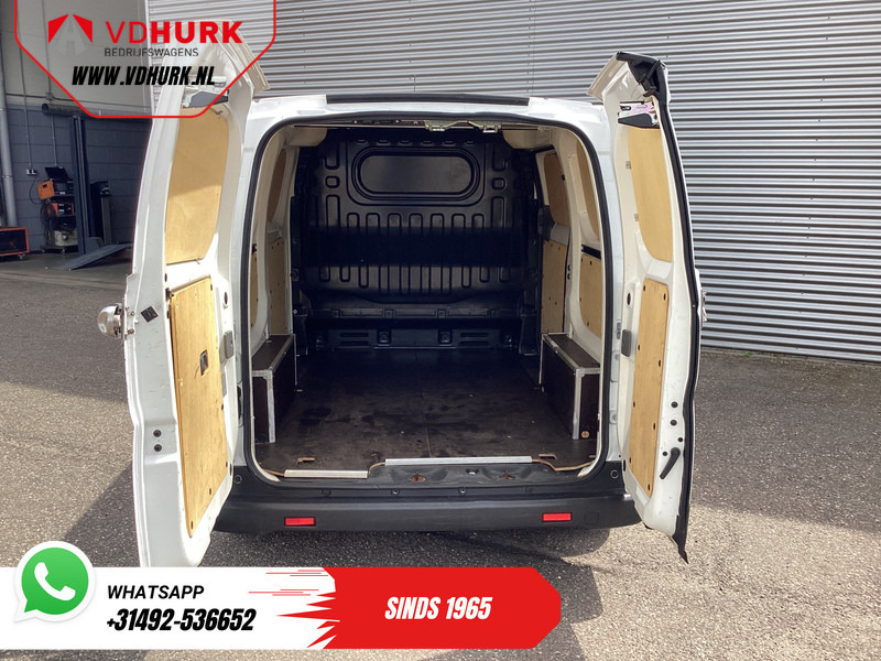 Nissan E-NV200 Business 40 kWh EXPORT ONLY Snellader/ Climate/ Camera/ Cruise - Xe van chở hàng, Xe van điện: hình 5 Nissan E-NV200 Business 40 kWh EXPORT ONLY Snellader/ Climate/ Camera/ Cruise - Xe van chở hàng, Xe van điện: hình 5