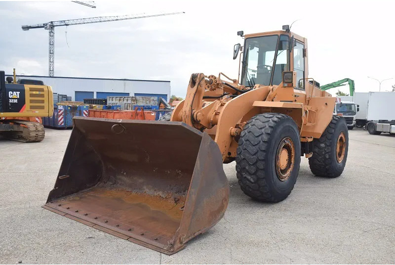 Case 821B - Máy xúc lật bánh lốp: hình 4 Case 821B - Máy xúc lật bánh lốp: hình 4