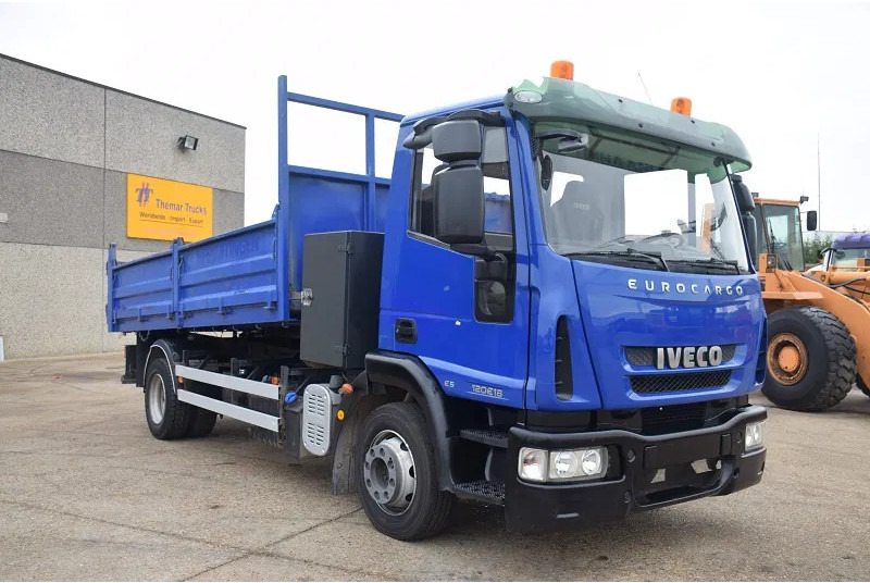 Iveco EuroCargo 120 - Xe ben: hình 2 Iveco EuroCargo 120 - Xe ben: hình 2
