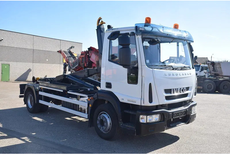 Iveco Iveco Eurocargo 160E25 - Xe tải nâng móc: hình 4 Iveco Iveco Eurocargo 160E25 - Xe tải nâng móc: hình 4