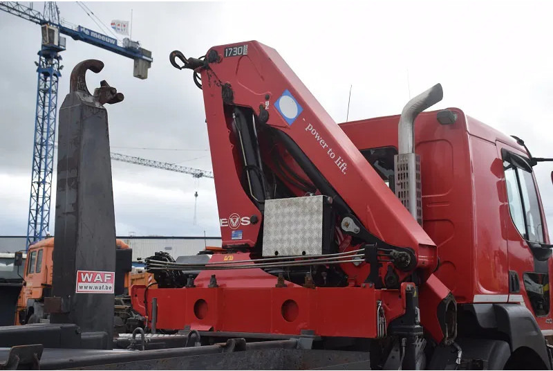 Renault Lander 430 - Xe tải nâng móc: hình 5 Renault Lander 430 - Xe tải nâng móc: hình 5