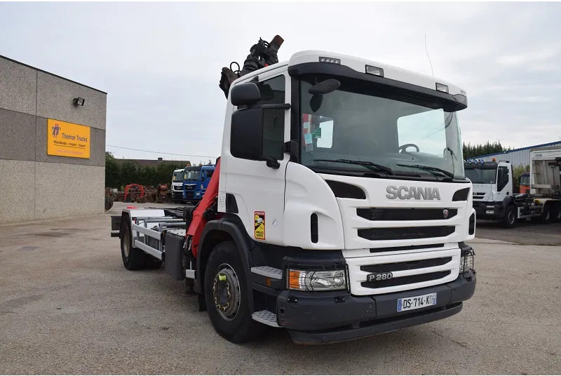 Scania P280 - Xe cẩu tự hành: hình 5 Scania P280 - Xe cẩu tự hành: hình 5