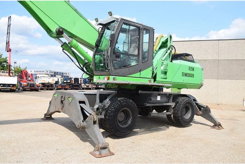 Sennebogen 835M - Máy xúc bánh lốp: hình 3 Sennebogen 835M - Máy xúc bánh lốp: hình 3