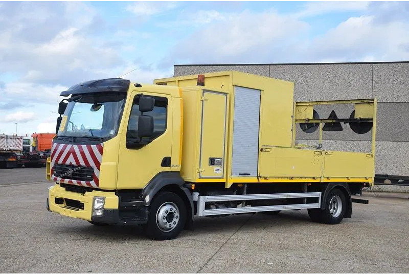 Volvo FL 250 - Xe tải thùng lửng/ Phẳng: hình 3 Volvo FL 250 - Xe tải thùng lửng/ Phẳng: hình 3