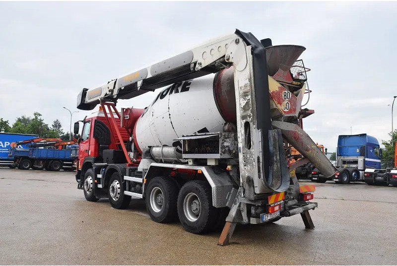 Volvo FMX 410 - Xe trộn bê tông: hình 5 Volvo FMX 410 - Xe trộn bê tông: hình 5