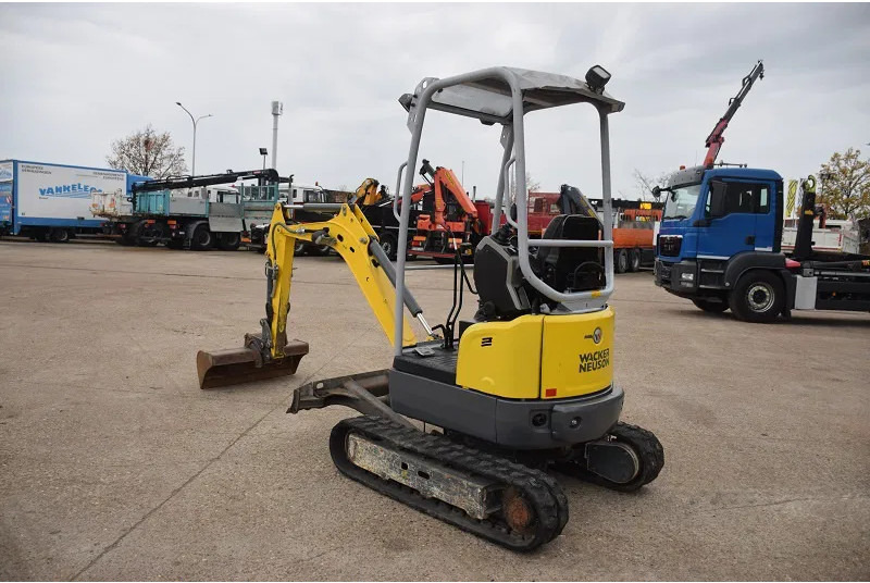 WACKER NEUSON Neuson Wacker EZ17 - stock id155 - Máy xúc mini: hình 3 WACKER NEUSON Neuson Wacker EZ17 - stock id155 - Máy xúc mini: hình 3