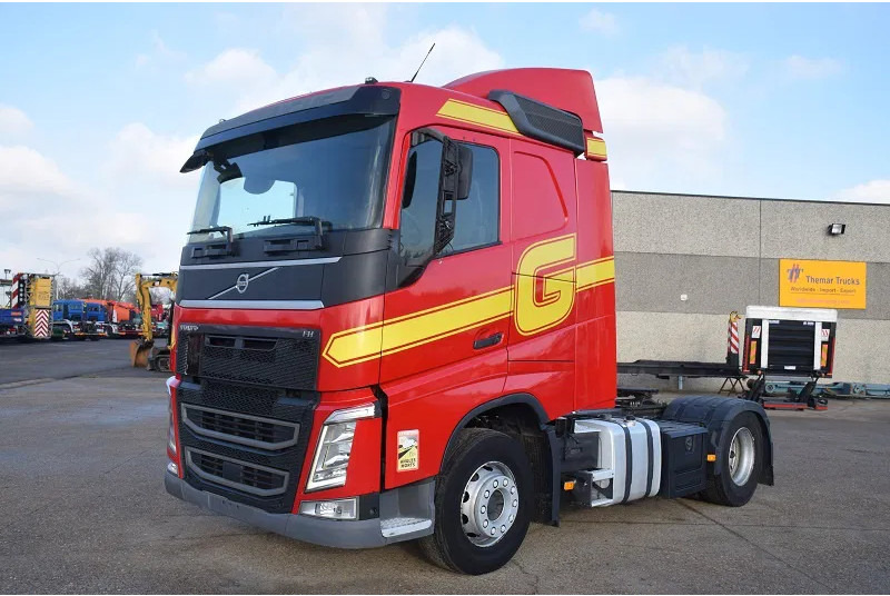 Volvo FH 460 - Xe đầu kéo: hình 1 Volvo FH 460 - Xe đầu kéo: hình 1