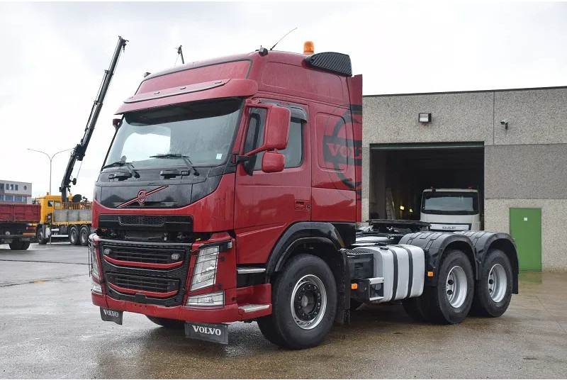 Volvo FM 460 - Xe đầu kéo: hình 1 Volvo FM 460 - Xe đầu kéo: hình 1