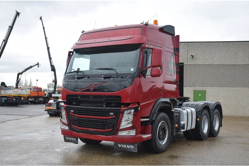 Volvo FM 460 - Xe đầu kéo: hình 2 Volvo FM 460 - Xe đầu kéo: hình 2