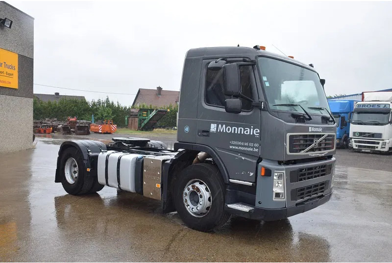 Volvo FM 9.300 - Xe đầu kéo: hình 3 Volvo FM 9.300 - Xe đầu kéo: hình 3