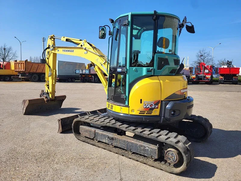 Yanmar VIO57 U - Máy xúc mini: hình 1 Yanmar VIO57 U - Máy xúc mini: hình 1