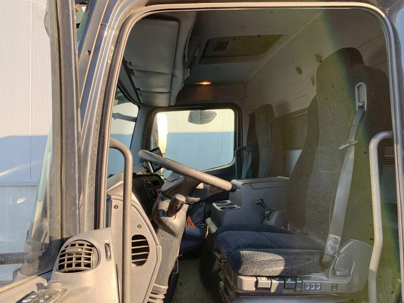 Mercedes-Benz Atego 1018 KOELING*Cruise control*Airconditioning*Geveerde bestuurdersstoel* - Xe tải hộp: hình 2 Mercedes-Benz Atego 1018 KOELING*Cruise control*Airconditioning*Geveerde bestuurdersstoel* - Xe tải hộp: hình 2