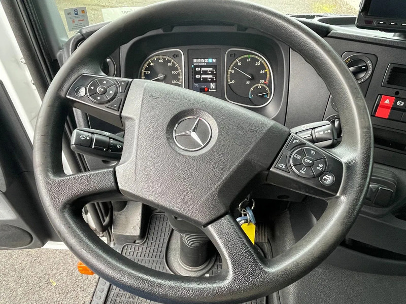 Mercedes-Benz Atego 1221 *Cruise control*Bluetooth*Elektrisch verstelbare en verwarmde spiegels - Xe tải đông lạnh: hình 3 Mercedes-Benz Atego 1221 *Cruise control*Bluetooth*Elektrisch verstelbare en verwarmde spiegels - Xe tải đông lạnh: hình 3