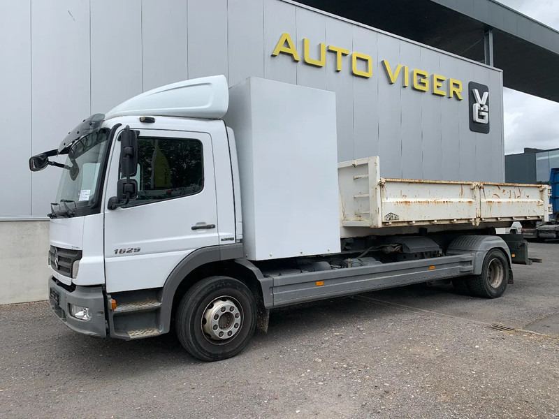 Mercedes-Benz Atego 1529 Laadbak*Containersysteem*Achteruitrijcamera* - Xe tải thùng lửng/ Phẳng: hình 1 Mercedes-Benz Atego 1529 Laadbak*Containersysteem*Achteruitrijcamera* - Xe tải thùng lửng/ Phẳng: hình 1
