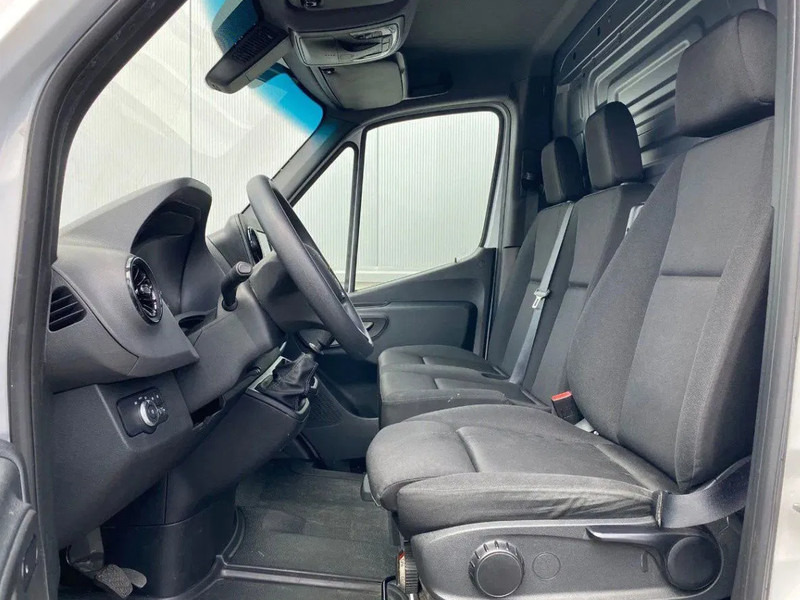 Mercedes-Benz Sprinter 317 CDI*NEW XARIOS 350*L2H2*360°CAMERA*TEMPOMAT*NAVIGATIE* - Xe van đông lạnh: hình 3 Mercedes-Benz Sprinter 317 CDI*NEW XARIOS 350*L2H2*360°CAMERA*TEMPOMAT*NAVIGATIE* - Xe van đông lạnh: hình 3