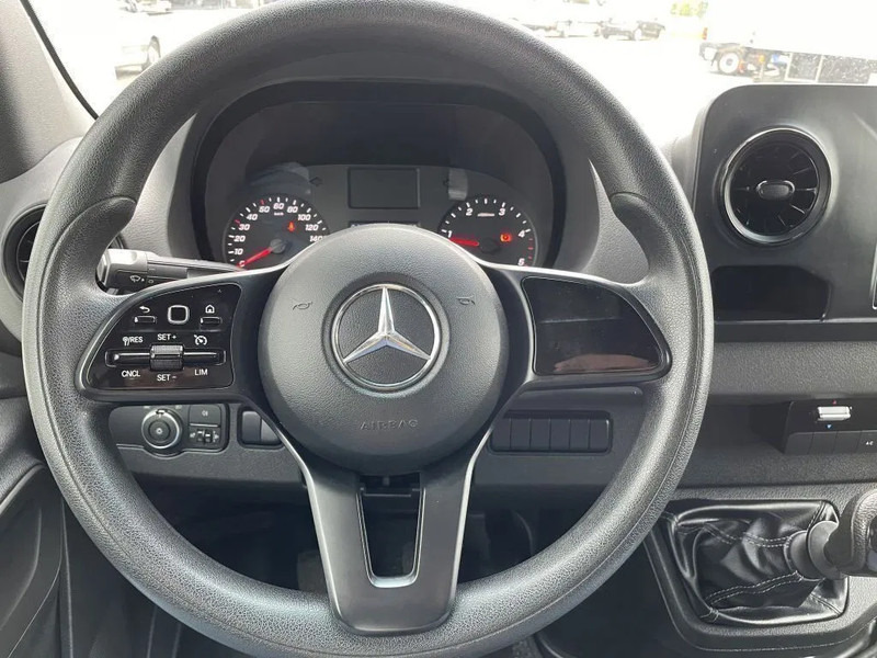 Mercedes-Benz Sprinter 514 *Airconditioning*Cruise control*Zijwindassistent*laadbrug - Xe tải nhỏ thùng kín: hình 4 Mercedes-Benz Sprinter 514 *Airconditioning*Cruise control*Zijwindassistent*laadbrug - Xe tải nhỏ thùng kín: hình 4