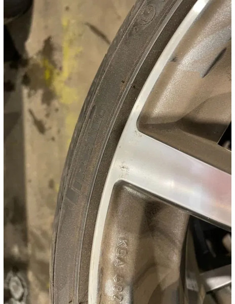 Pirelli *Brock velgen met Pirelli banden *235/35 ZR19 - Lốp và vành cho Xe hơi: hình 2 Pirelli *Brock velgen met Pirelli banden *235/35 ZR19 - Lốp và vành cho Xe hơi: hình 2