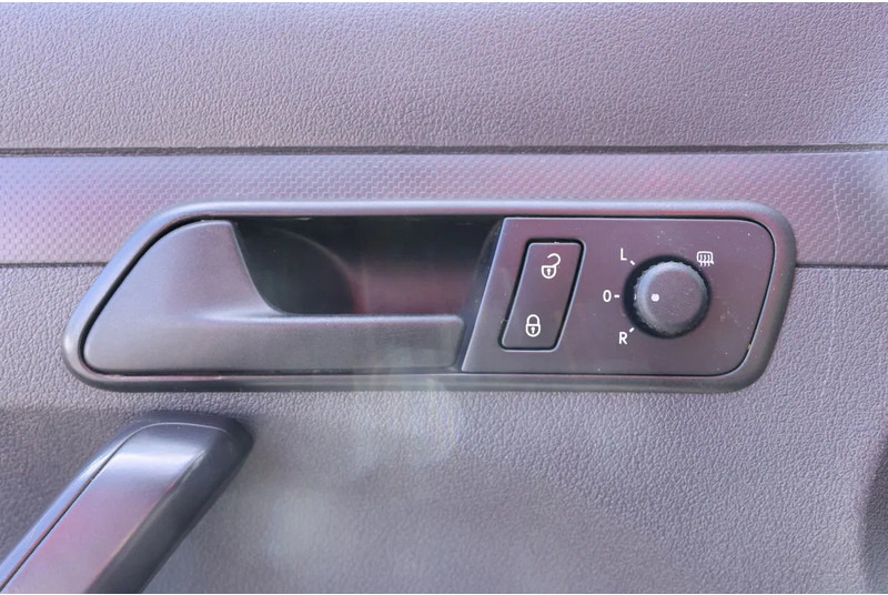 Volkswagen Caddy PARKSENSOREN-SCHUIFDEUR-AIRCO -TREKHAAK-RADIO/USB - Xe van nhỏ gọn: hình 5 Volkswagen Caddy PARKSENSOREN-SCHUIFDEUR-AIRCO -TREKHAAK-RADIO/USB - Xe van nhỏ gọn: hình 5