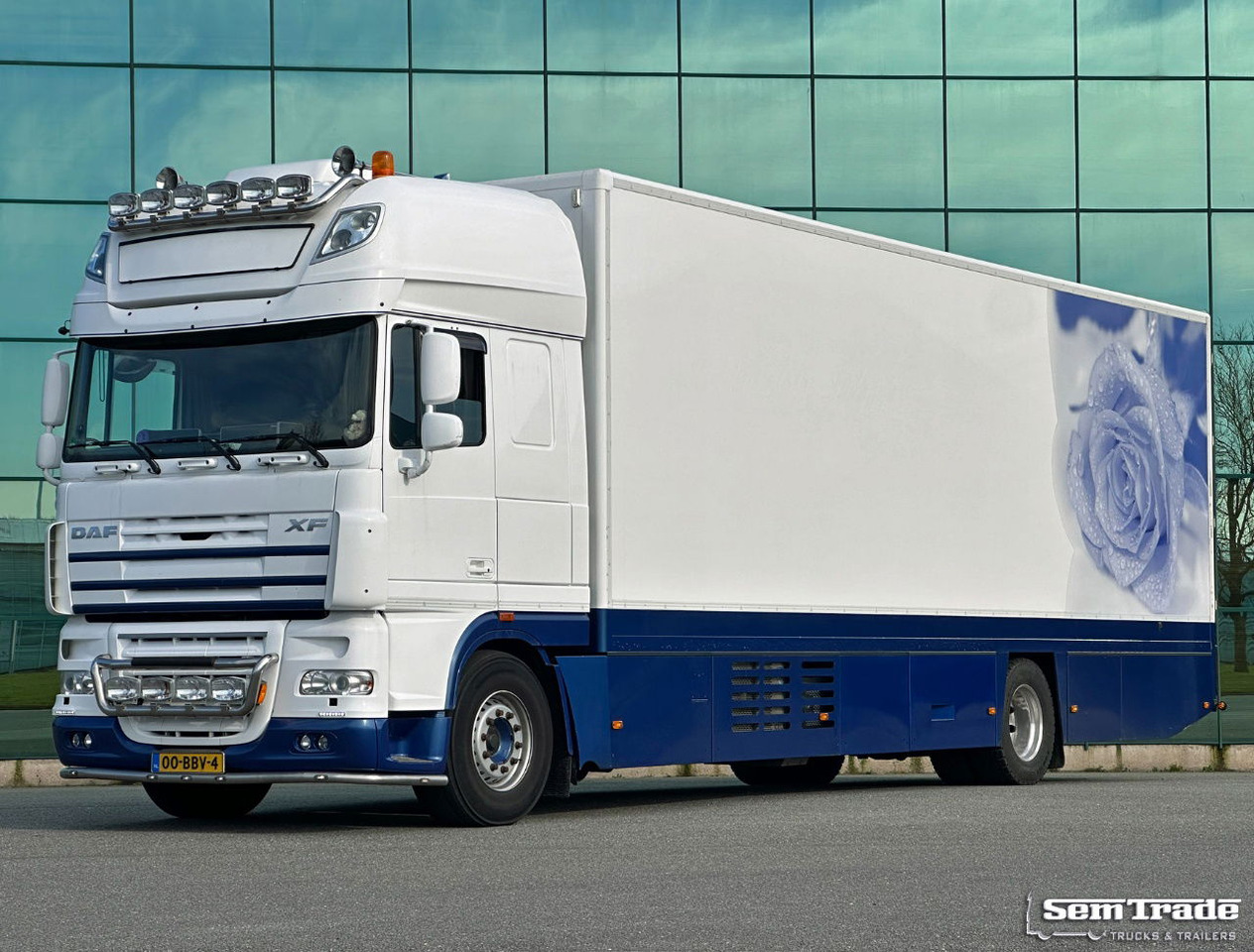 DAF XF 105.460 SSC 7 Karren BAK Bloemen Verkoop Koeling Klep Kachel - Xe tải đông lạnh: hình 1 DAF XF 105.460 SSC 7 Karren BAK Bloemen Verkoop Koeling Klep Kachel - Xe tải đông lạnh: hình 1