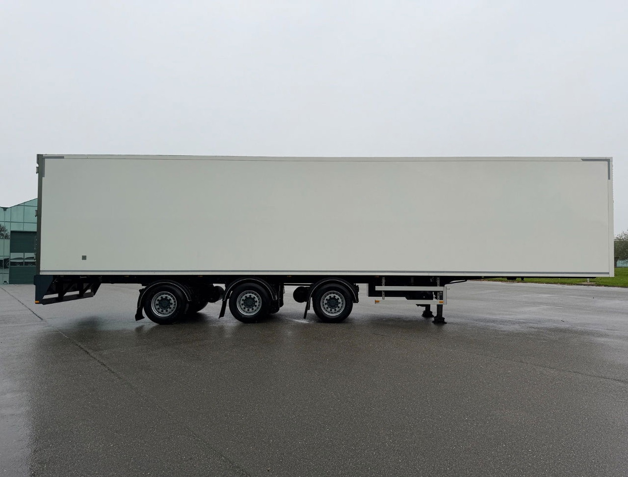 HTF Heiwo 1340 x 250 x 265 Carrier Maxima 2x Liftas Stuuras Super Staat - Sơ mi rơ moóc đông lạnh: hình 5 HTF Heiwo 1340 x 250 x 265 Carrier Maxima 2x Liftas Stuuras Super Staat - Sơ mi rơ moóc đông lạnh: hình 5