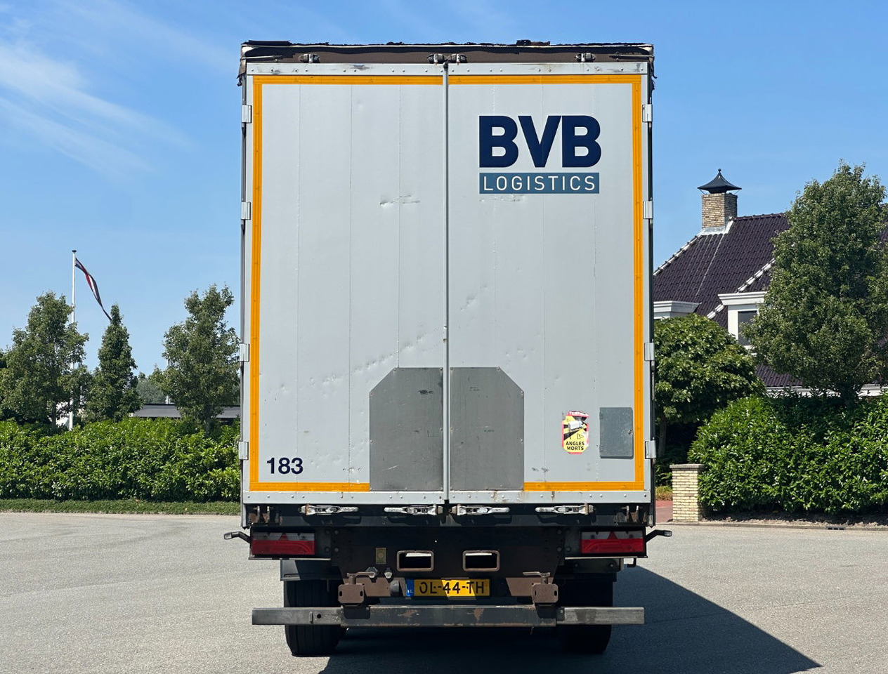 Kögel SN24 Edscha SAF Axles Disc Brakes Lift Axle TOP Condition NL Trailer - Sơ mi rơ moóc mui bạt: hình 4 Kögel SN24 Edscha SAF Axles Disc Brakes Lift Axle TOP Condition NL Trailer - Sơ mi rơ moóc mui bạt: hình 4