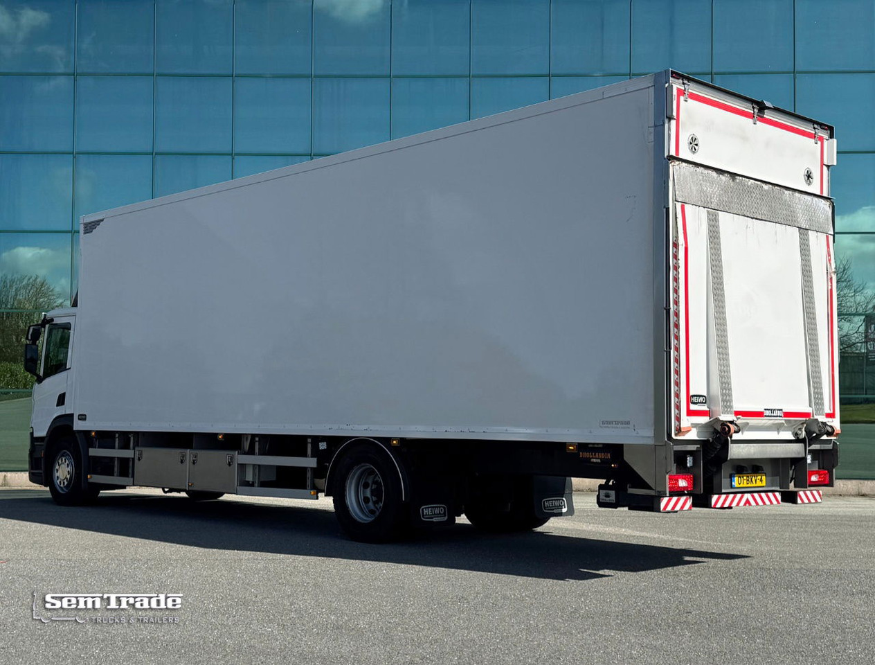 Scania P320 Heiwo 16 Karrenbak 275 CM Hoog Kachel 2.500 KG Klep Super Staat - Xe tải hộp: hình 3 Scania P320 Heiwo 16 Karrenbak 275 CM Hoog Kachel 2.500 KG Klep Super Staat - Xe tải hộp: hình 3