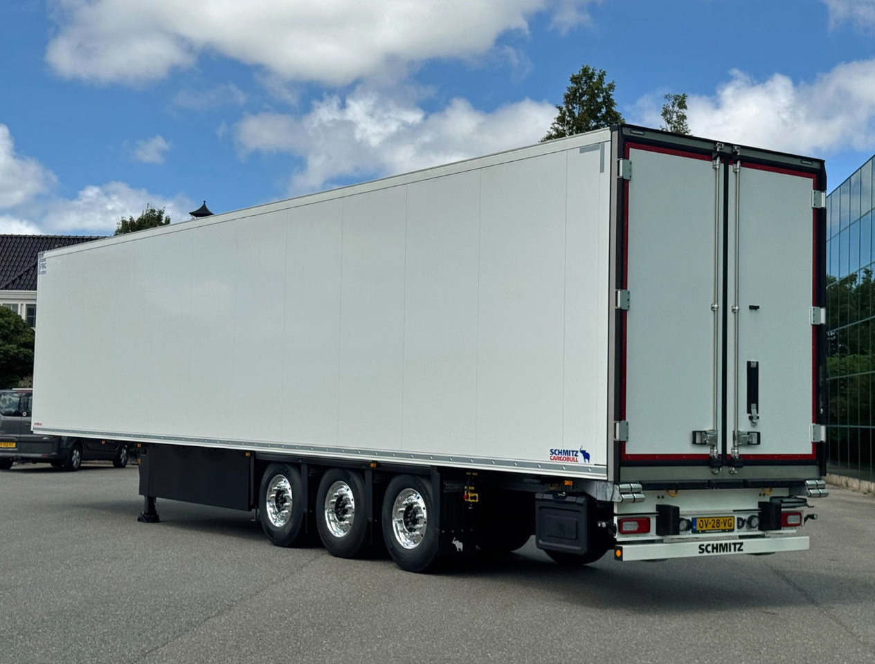 Schmitz Cargobull SCBS3B Thermo King Avancer A-400 270 High NEW AND Unused 2x Lift Axles Flower Wide - Sơ mi rơ moóc đông lạnh: hình 3 Schmitz Cargobull SCBS3B Thermo King Avancer A-400 270 High NEW AND Unused 2x Lift Axles Flower Wide - Sơ mi rơ moóc đông lạnh: hình 3