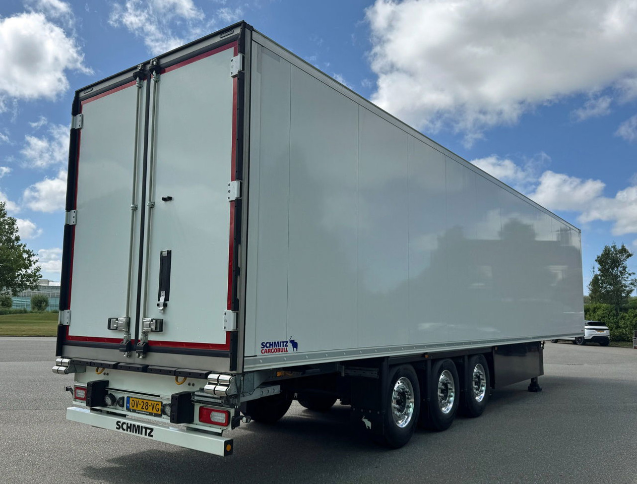 Schmitz Cargobull SCBS3B Thermo King Avancer A-400 270 High NEW AND Unused 2x Lift Axles Flower Wide - Sơ mi rơ moóc đông lạnh: hình 5 Schmitz Cargobull SCBS3B Thermo King Avancer A-400 270 High NEW AND Unused 2x Lift Axles Flower Wide - Sơ mi rơ moóc đông lạnh: hình 5