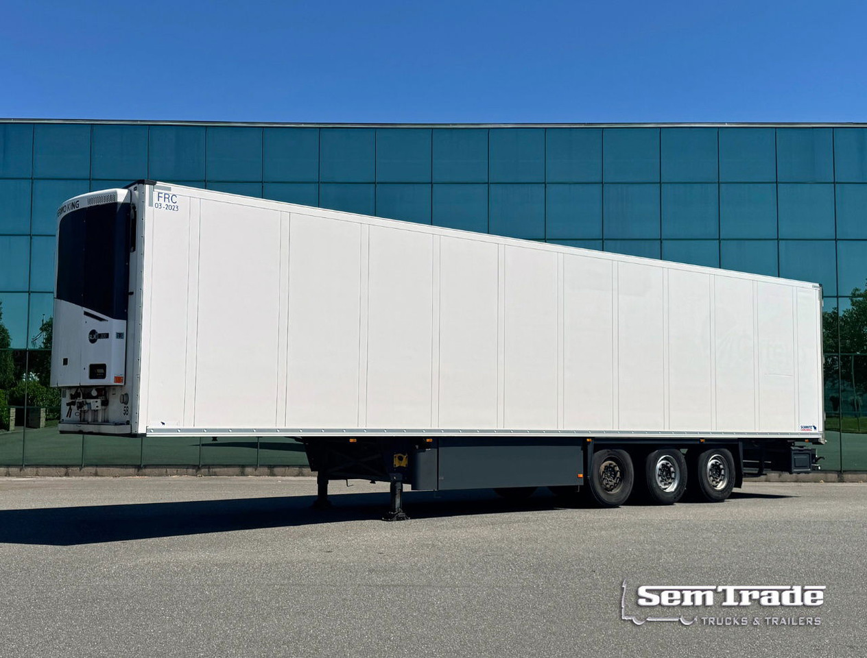 Schmitz Cargobull SCBS3B Thermo King SLXi300 Only 6.822 Hours Thick Roof Disc Brakes NEW TUV - Sơ mi rơ moóc đông lạnh: hình 1 Schmitz Cargobull SCBS3B Thermo King SLXi300 Only 6.822 Hours Thick Roof Disc Brakes NEW TUV - Sơ mi rơ moóc đông lạnh: hình 1