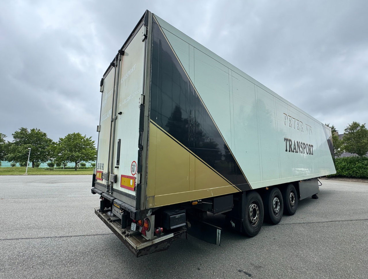 Schmitz Cargobull SKO24 Thermo King SL200e Only 8.900 Hours 270 CM High 250 CM W - Sơ mi rơ moóc đông lạnh: hình 5 Schmitz Cargobull SKO24 Thermo King SL200e Only 8.900 Hours 270 CM High 250 CM W - Sơ mi rơ moóc đông lạnh: hình 5