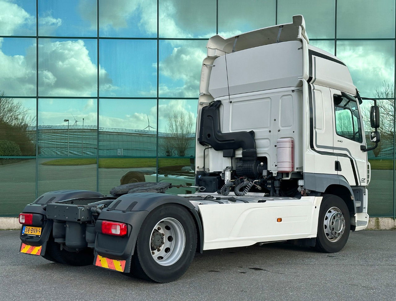 DAF CF 440 FT Space CAB 2x Tanks 766.000 KM TOP Condition NL Truck 2 Similar Pie - Xe đầu kéo: hình 4 DAF CF 440 FT Space CAB 2x Tanks 766.000 KM TOP Condition NL Truck 2 Similar Pie - Xe đầu kéo: hình 4