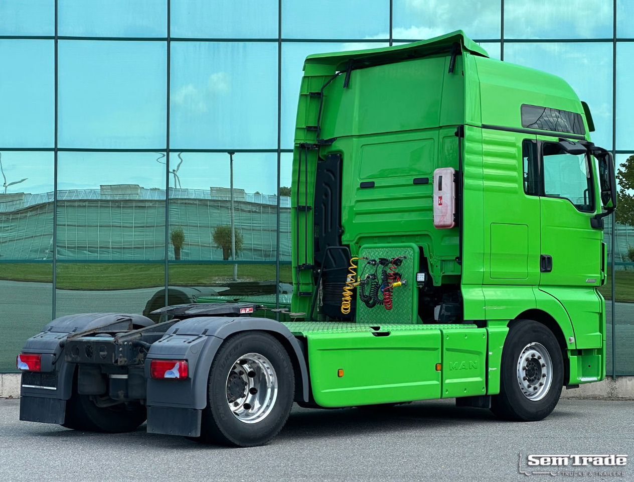 MAN TGX 18.460 Euro 6 Only 697.000 KM 2X Tanks TOP Condition BE-Truck - Xe đầu kéo: hình 4 MAN TGX 18.460 Euro 6 Only 697.000 KM 2X Tanks TOP Condition BE-Truck - Xe đầu kéo: hình 4