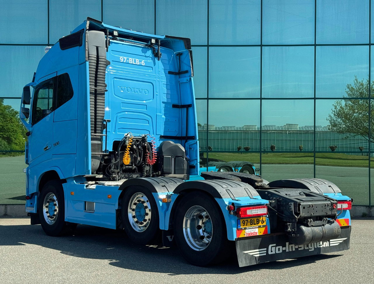 Volvo FH 500 6X2 Globetrotter 2x Tanks 672.000 KM TOP Condition NL Truck - Xe đầu kéo: hình 3 Volvo FH 500 6X2 Globetrotter 2x Tanks 672.000 KM TOP Condition NL Truck - Xe đầu kéo: hình 3