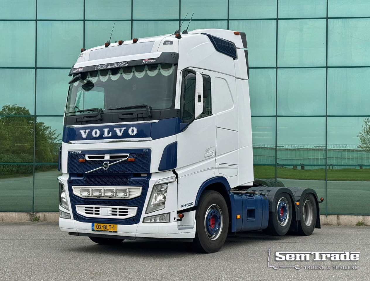 Volvo FH Globetrotter 6X2 701.000 KM Super Condition NL Truck - Xe đầu kéo: hình 1 Volvo FH Globetrotter 6X2 701.000 KM Super Condition NL Truck - Xe đầu kéo: hình 1