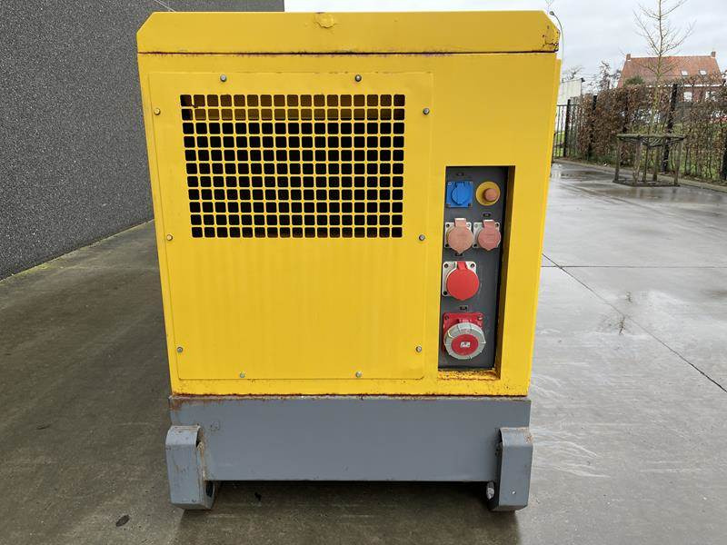 Atlas-Copco QAS 100 - Bộ phát điện: hình 4 Atlas-Copco QAS 100 - Bộ phát điện: hình 4